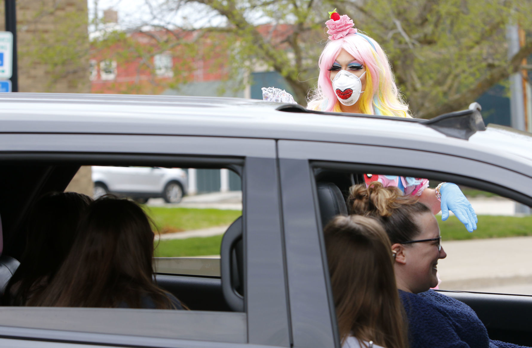 Gallery: "Dragside" pickup